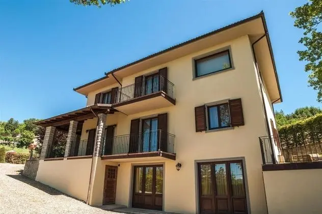 Villa, 6 Yatak Odası, Veranda