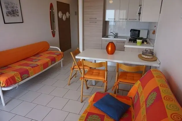 Stüdyo, Teras