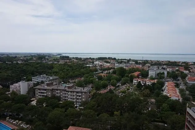 Stüdyo, Teras