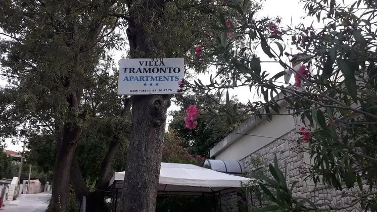 Oda, 1 Yatak Odası, Sigara İçilebilir, Teras