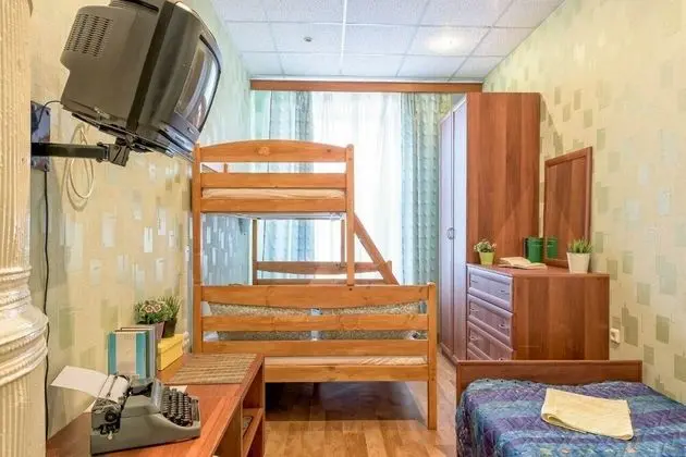 Standard Dört Kişilik Oda