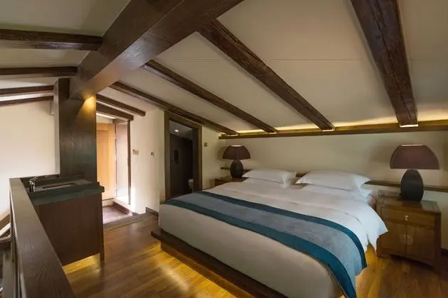 Deluxe Çatı Katı (Loft)