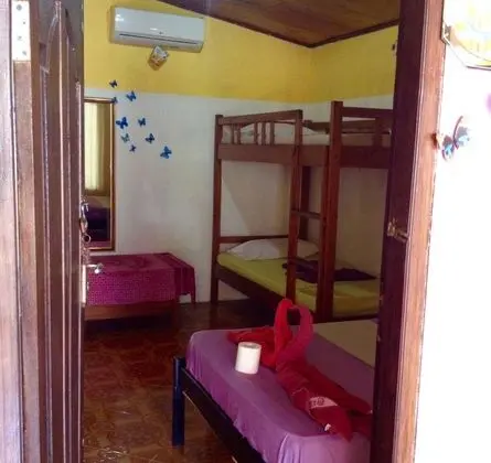 Deluxe Üç Kişilik Oda (with AC)