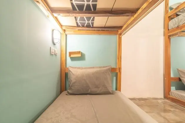 Deluxe Ortak Ranzalı Oda