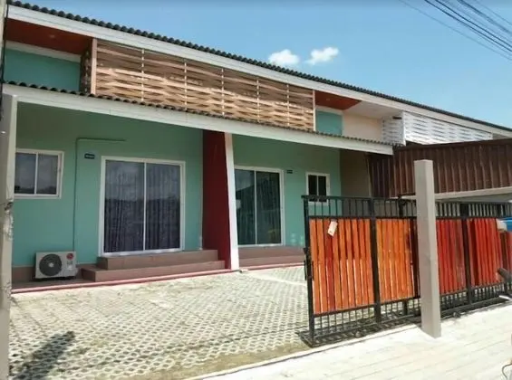 Wongsuwan Pool Villa 2 (3 bedrooms)