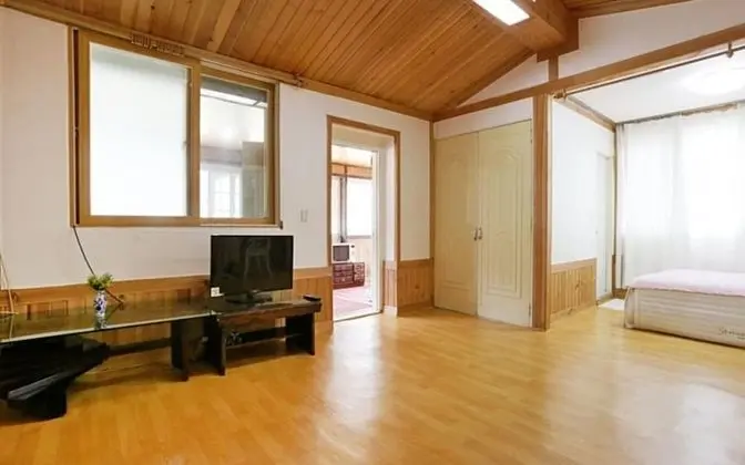 Oda (Family room)