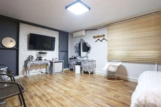 Oda (Special Room)