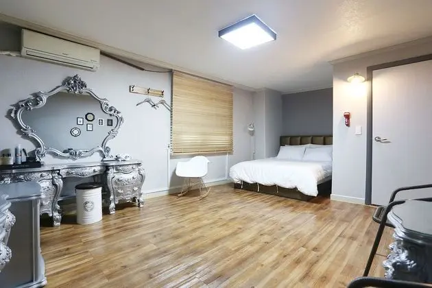 Oda (Special Room)