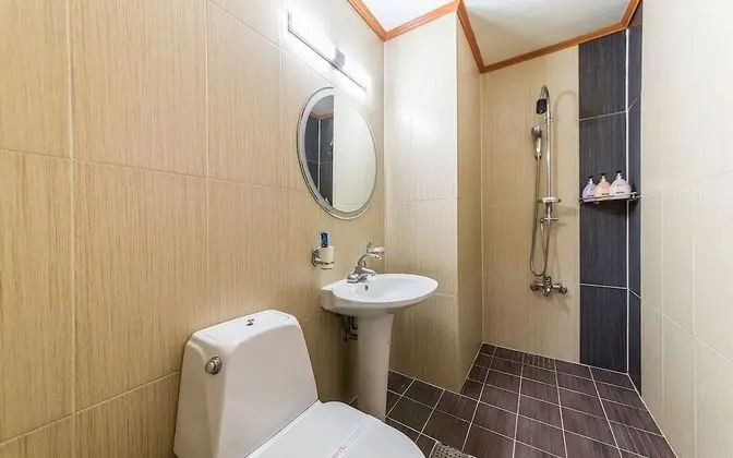 Oda (Standard Room)