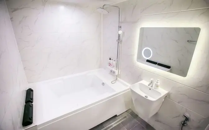 Oda (Semi-Suite room (Single bathtub or Do)