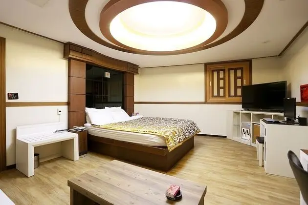 Oda (Special Room)