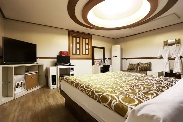 Oda (Special Room)