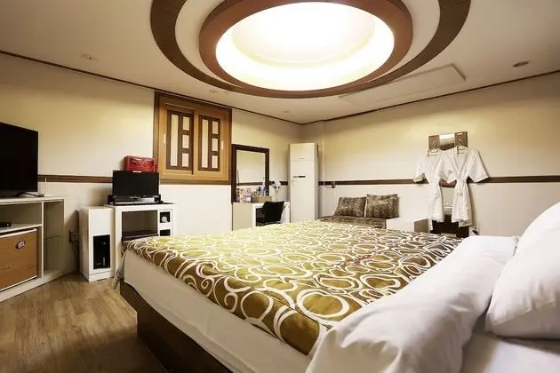 Oda (Special Room)