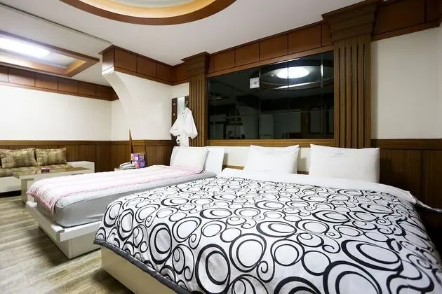 Oda (Suite room (twin))