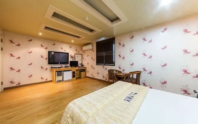 Oda (Special Room)