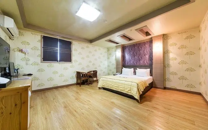 Oda (Special Room)