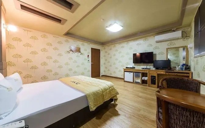 Oda (Special Room)