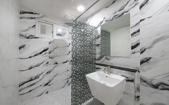 Oda (Condo type VIP (think stand three ind)