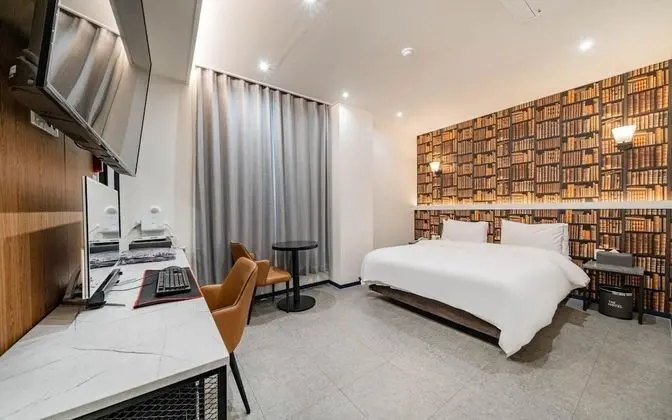 Oda (General room)
