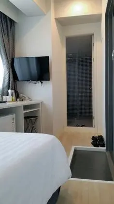 Tek Büyük Yataklı Oda (Non-Korean Nationals Only)