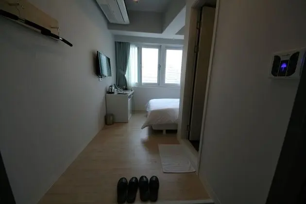 Tek Büyük Yataklı Oda (Non-Korean Nationals Only)