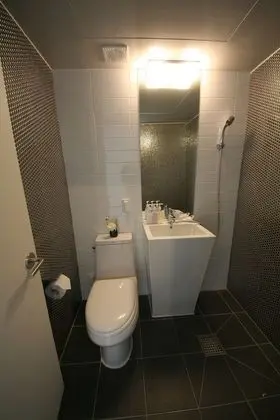 Tek Büyük Yataklı Oda (Non-Korean Nationals Only)