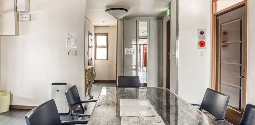 Apart Daire, Sigara İçilmez (3F)