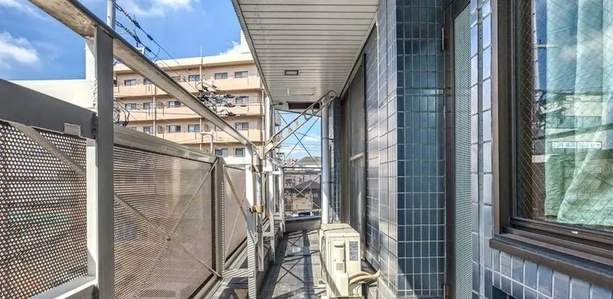 Apart Daire, Sigara İçilmez (3F)