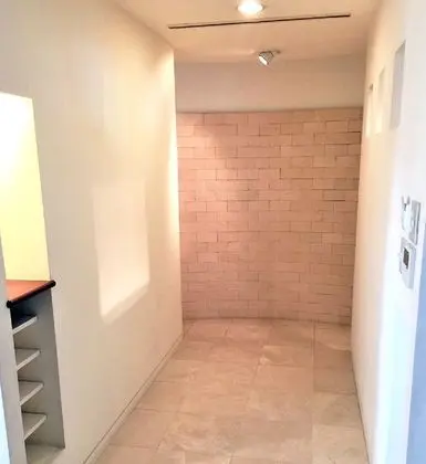 Apart Daire, Sigara İçilmez (4F)