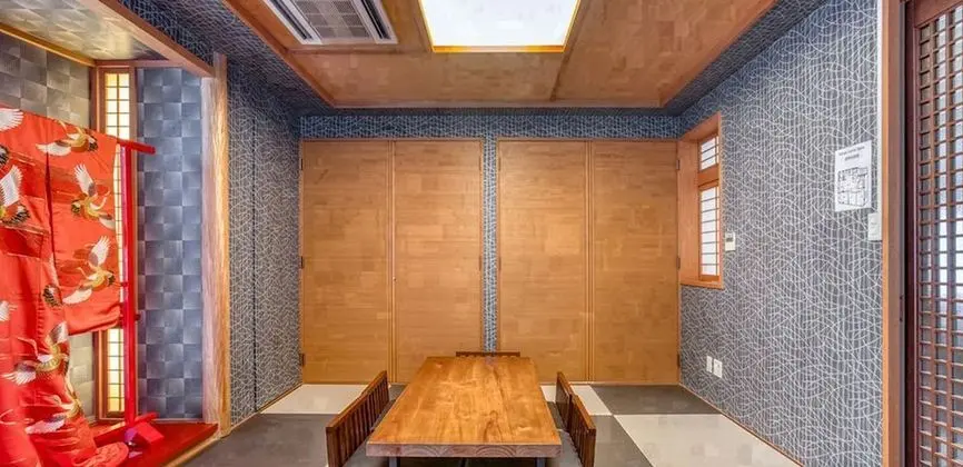 Apart Daire, Sigara İçilmez (4F)
