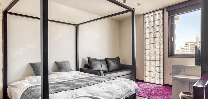 Apart Daire, Sigara İçilmez (4F)