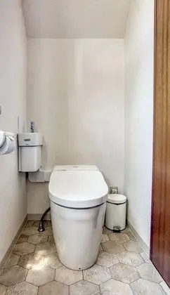 Apart Daire, Sigara İçilmez (4F)