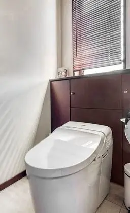 Apart Daire, Sigara İçilmez (4F)