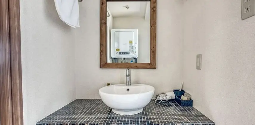 Apart Daire, Sigara İçilmez (4F)
