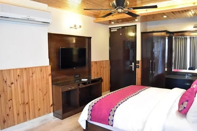 Luxury Oda, 1 Çift Kişilik Yatak, Sigara İçilmez