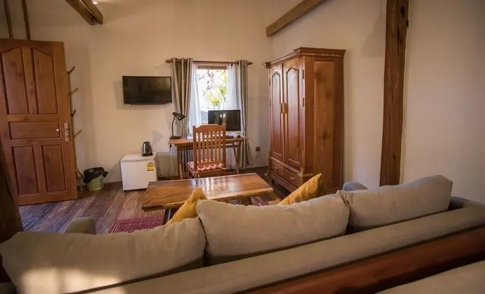 Family Bungalov, Havuz Manzaralı