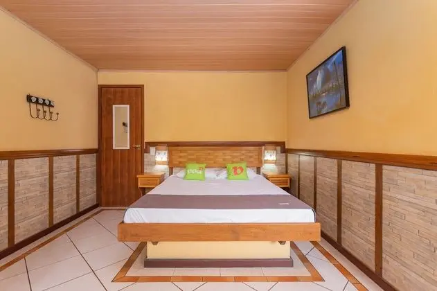 Süit, 1 Çift Kişilik Yatak, Sıcak Su Havuzu