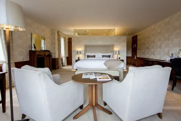 Luxury Tek Büyük Yataklı Oda