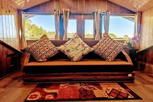 Kır Evi, Teras
