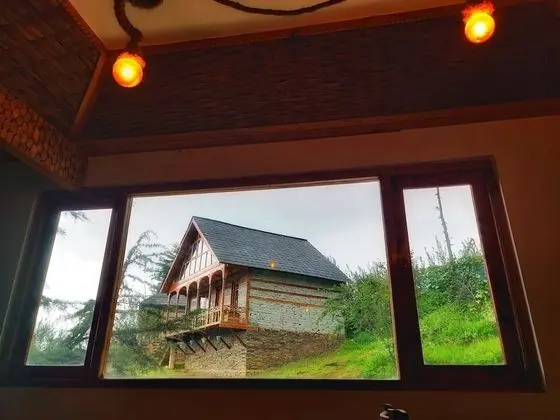 Deluxe Kır Evi