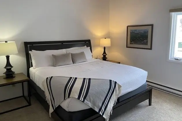 Daire (Woodbridge Unit 29E)