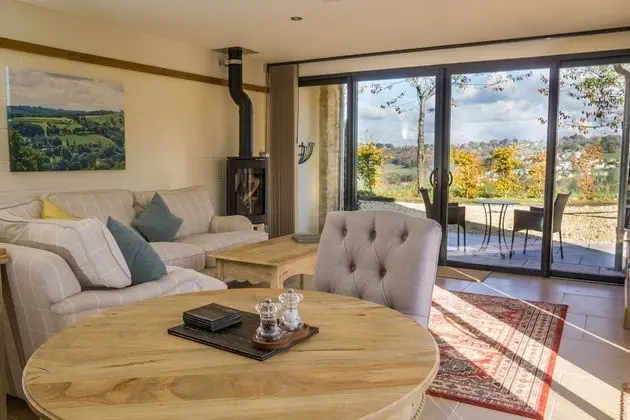 Deluxe Tek Büyük veya İki Ayrı Yataklı Oda, Balkon