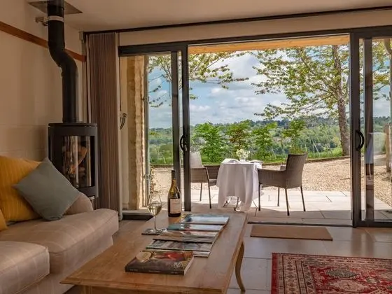 Deluxe Tek Büyük veya İki Ayrı Yataklı Oda, Balkon
