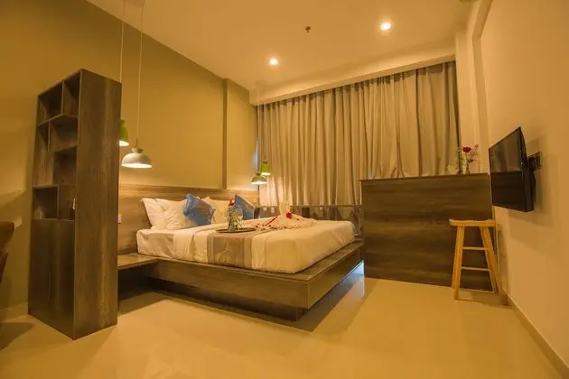 Deluxe Tek Büyük Yataklı Oda