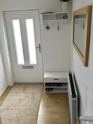 Ev