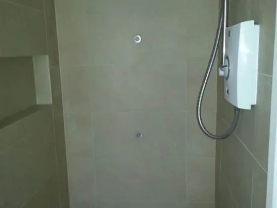 Üç Kişilik Oda