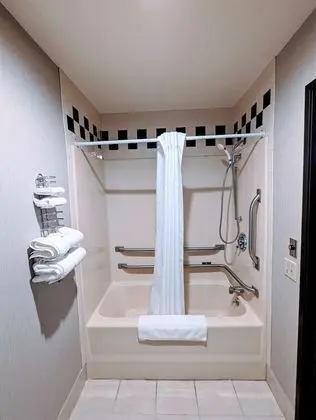 Standard Oda, 1 En Büyük (King) Boy Yatak