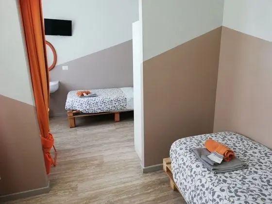 Economy İki Ayrı Yataklı Oda, Engellilere Uygun, Ortak Banyo