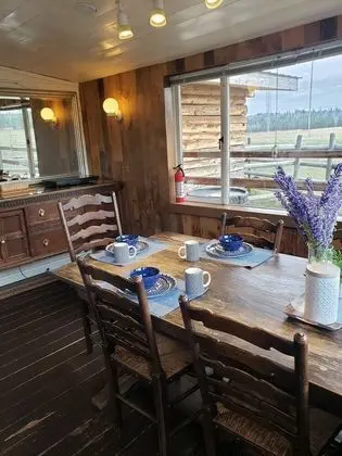 Standard Kır Evi, Birden Çok Yatak, Vadi Manzaralı