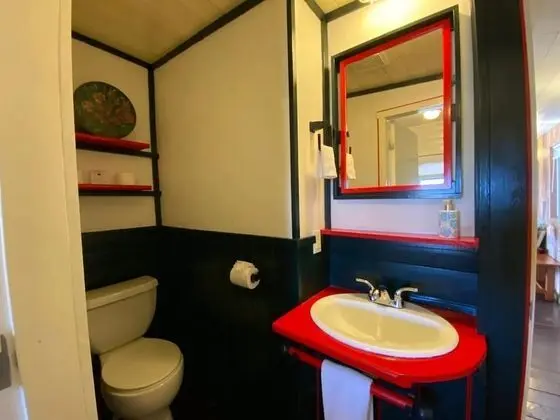Standard Kır Evi, Birden Çok Yatak, Vadi Manzaralı